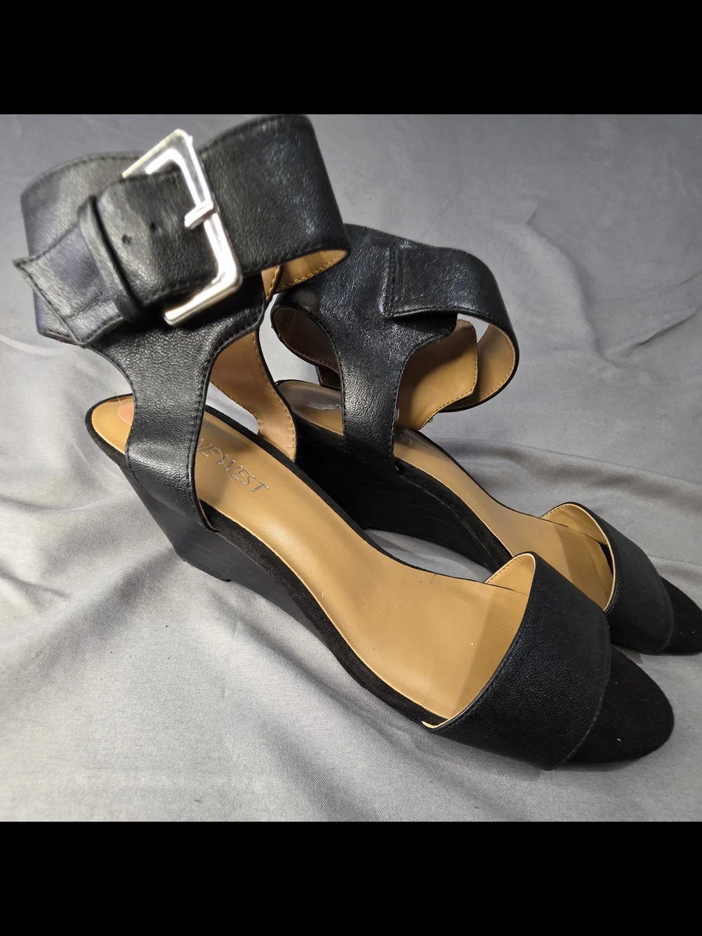Nine West Black Ankle Strap Wedge Sandals Size 7 Buckle Open Toe